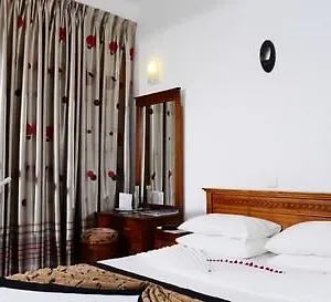 Hotel The Royal Mall, Kandy